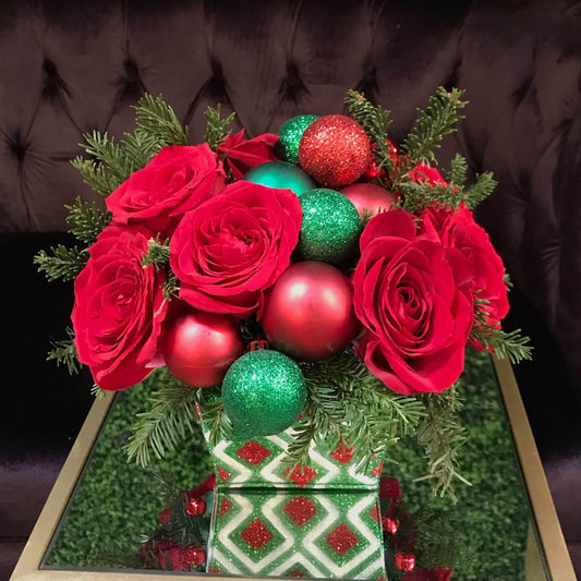 Christmas Story Red Roses Flower Arrangement Romanian Flower Shop